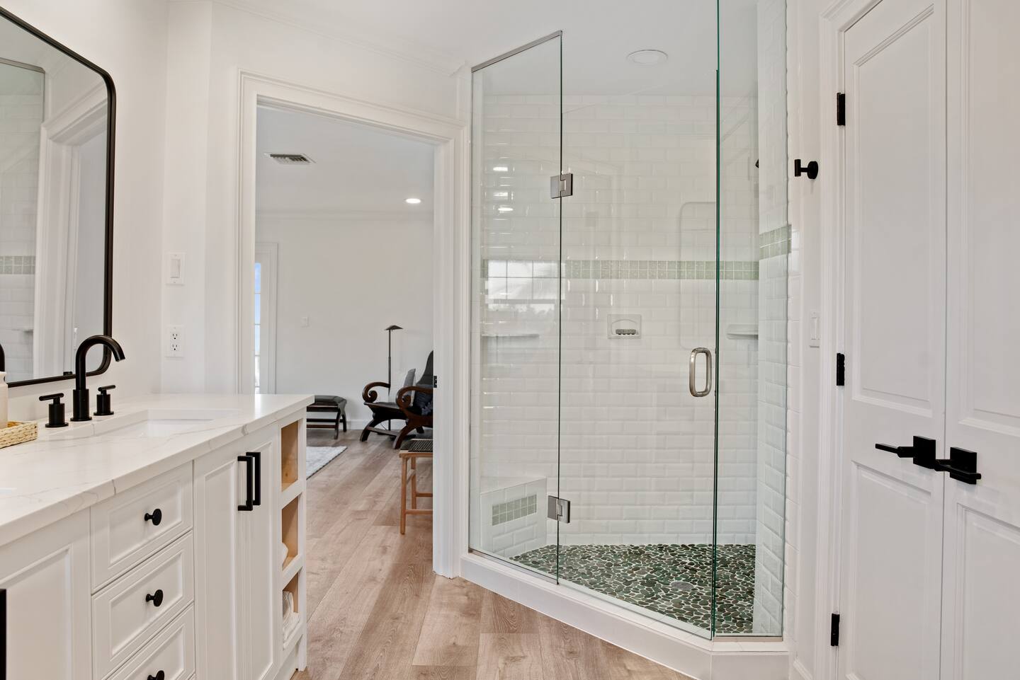 Master bathroom view 2